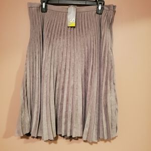 Valerie Stevens Pleated Faux-Suede Skirt in Dusty Lavender